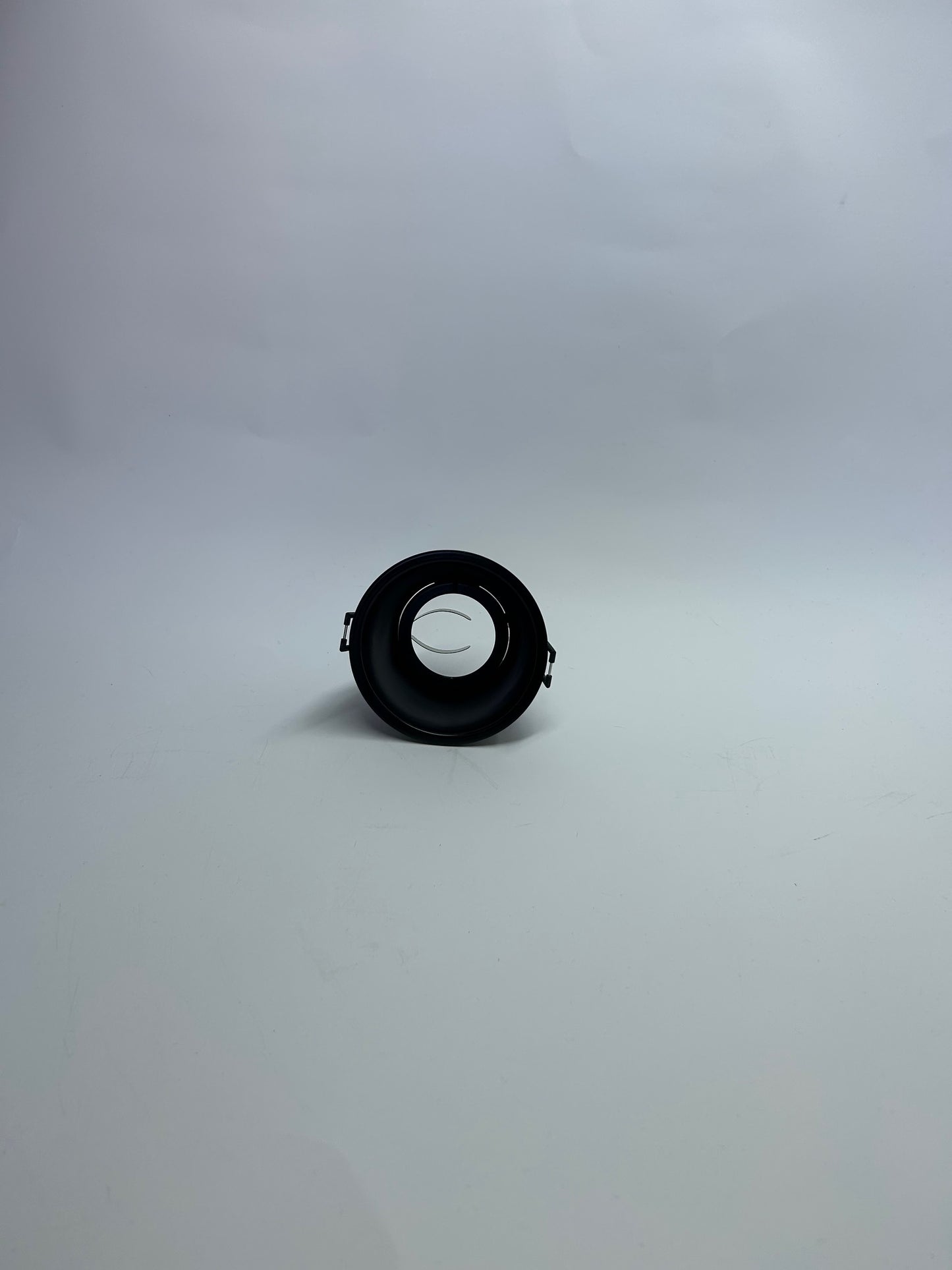 ROZETNA FT74 BLACK